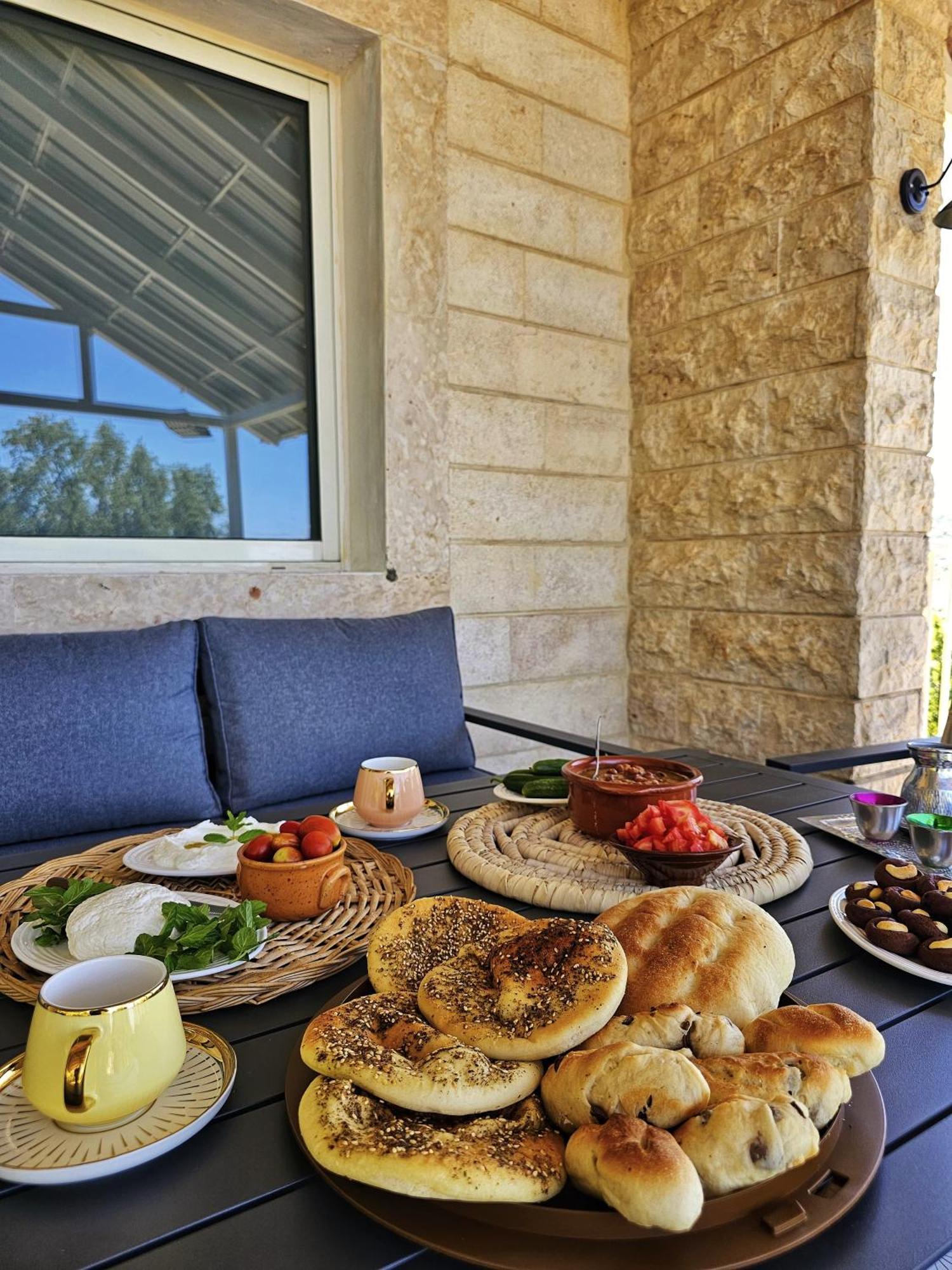 Beit Mema Vila Ad Dahr Exterior foto